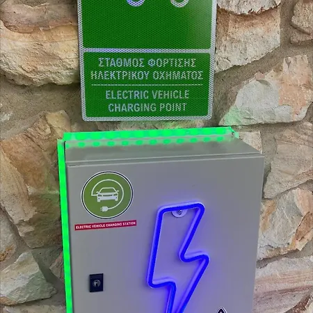 Heraklia Sea View Pool & Jacuzzi * 네아 이라클리아