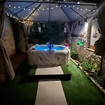 Villa Heraklia Sea View Pool & Jacuzzi