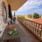 Heraklia Sea View Pool & Jacuzzi * Nea Iraklia