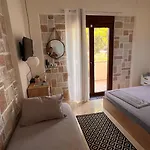 Heraklia Sea View Pool & Jacuzzi Nea Iraklia