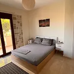 Heraklia Sea View Pool & Jacuzzi * Nea Iraklia