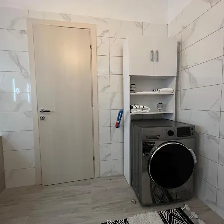 فيلة Heraklia Sea View Pool & Jacuzzi نيا إيراكليا