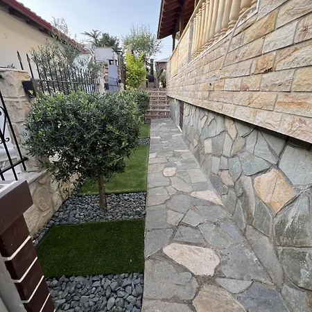 Heraklia Sea View Pool&jacuzzi Villa *