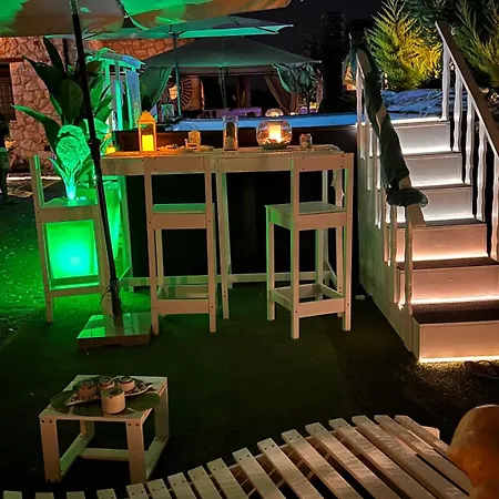 فيلة Heraklia Sea View Pool & Jacuzzi *